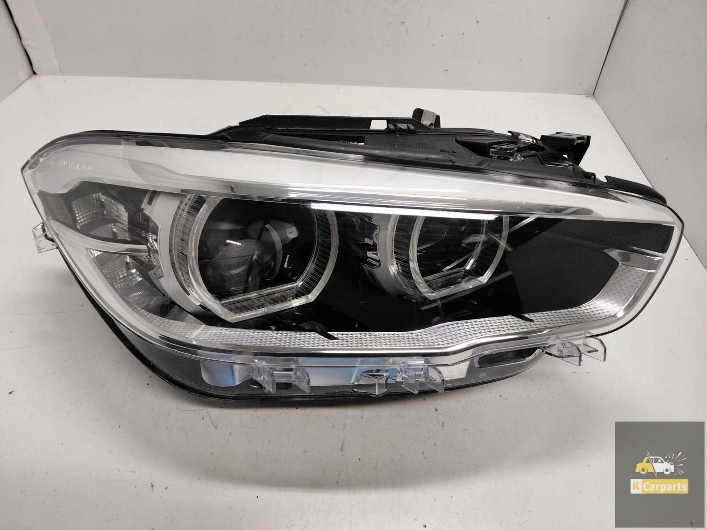 7453524, BMW F20 Lift Volledig led adaptief rechts, Petuelring 130
80788  Munich, DE, Gebruikt, Info@bmw.de, BMW