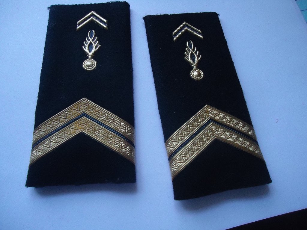 fourreau gd mobile, Enlèvement ou Envoi, Gendarmerie, Emblème ou Badge