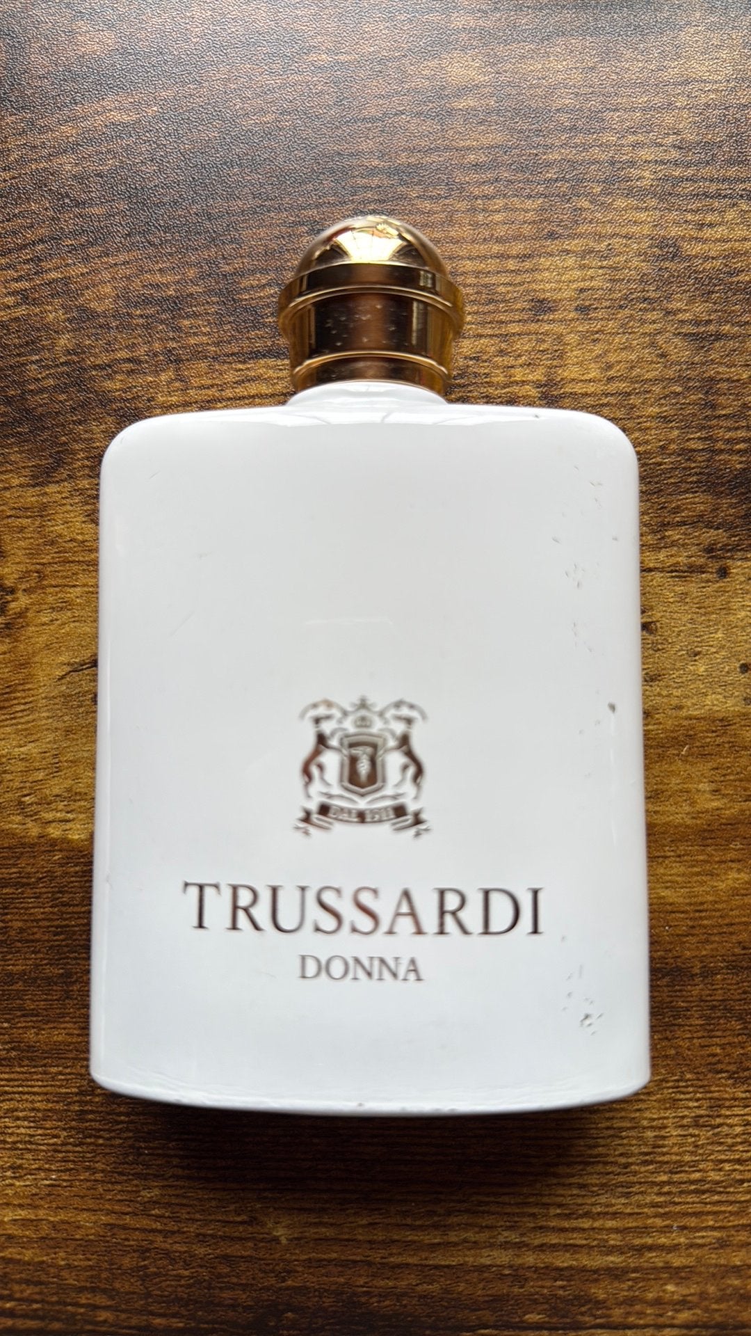 Bouteille Trussardi vide, Enlèvement ou Envoi, Comme neuf