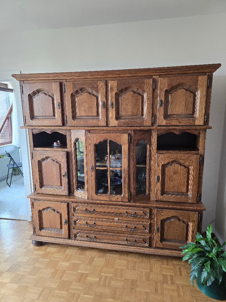 buffet/vitrine en chêne+ table +4 chaises à donner, Antiquités & Art, Enlèvement