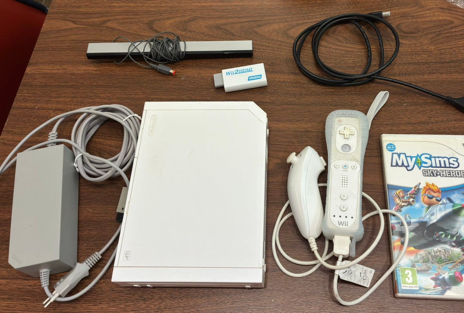 Nintendo Wii Wit + Controller +hdmi adapter & game, Games en Spelcomputers, Ophalen of Verzenden, Gebruikt