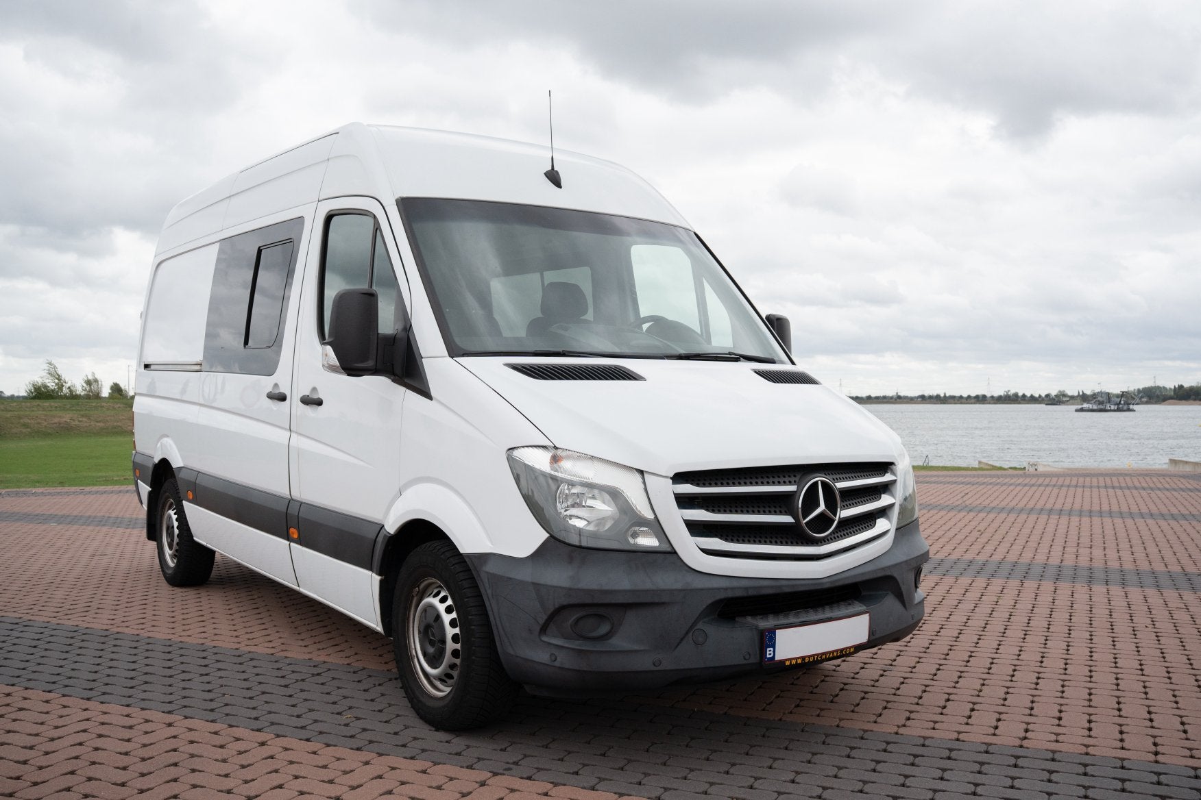 Mercedes-Benz Sprinter 319 CDI L2H2 Automaat 2017, Auto's, Bestelwagens en Lichte vracht, Automaat, 4 deurs, Stof, Euro 6