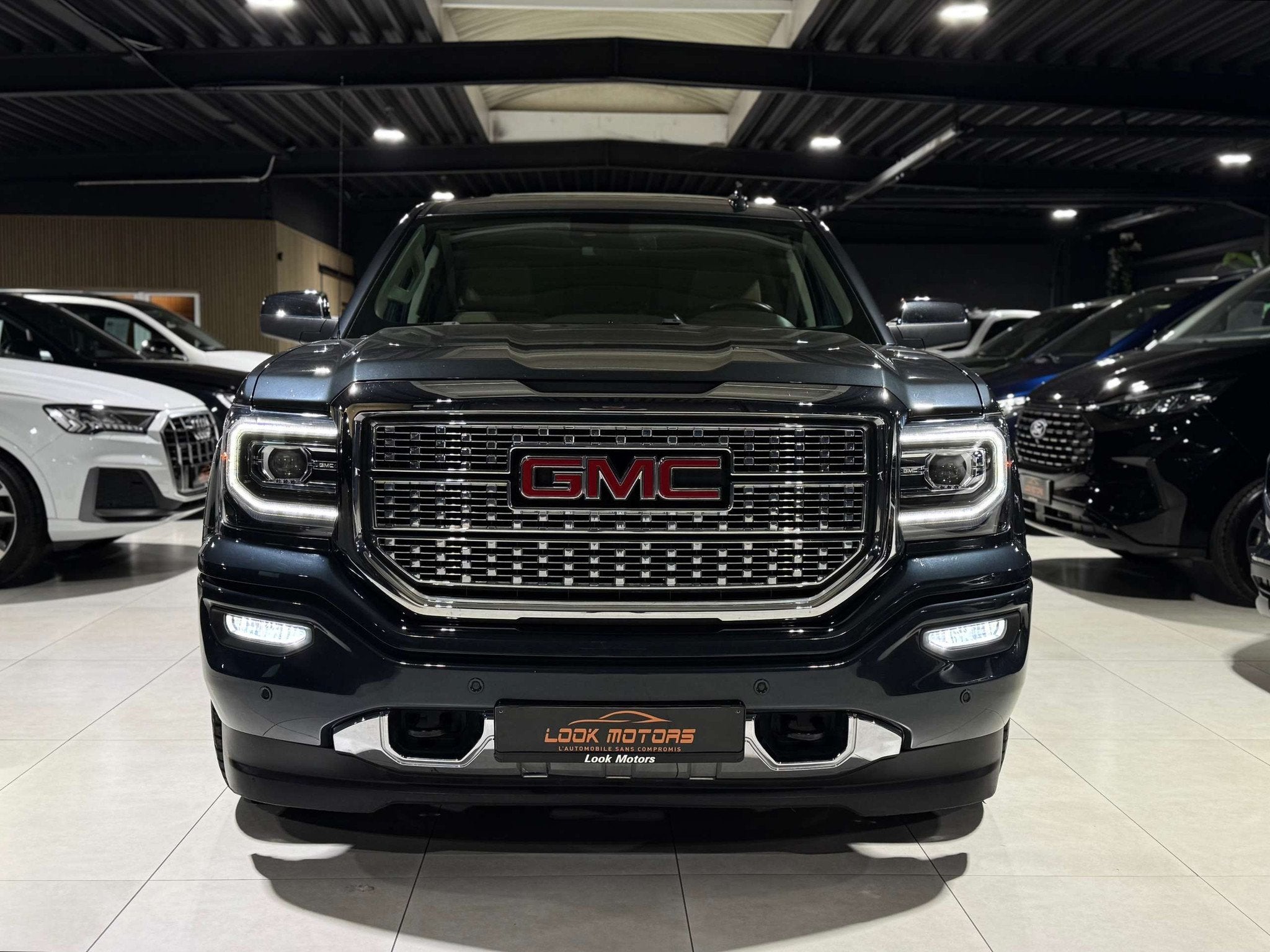 GMC Sierra DENALI 6.2L V8 426cv CAMERA CUIR CARPLAY TVAC, Autos, Cuir, Entreprise, 5 places, Automatique