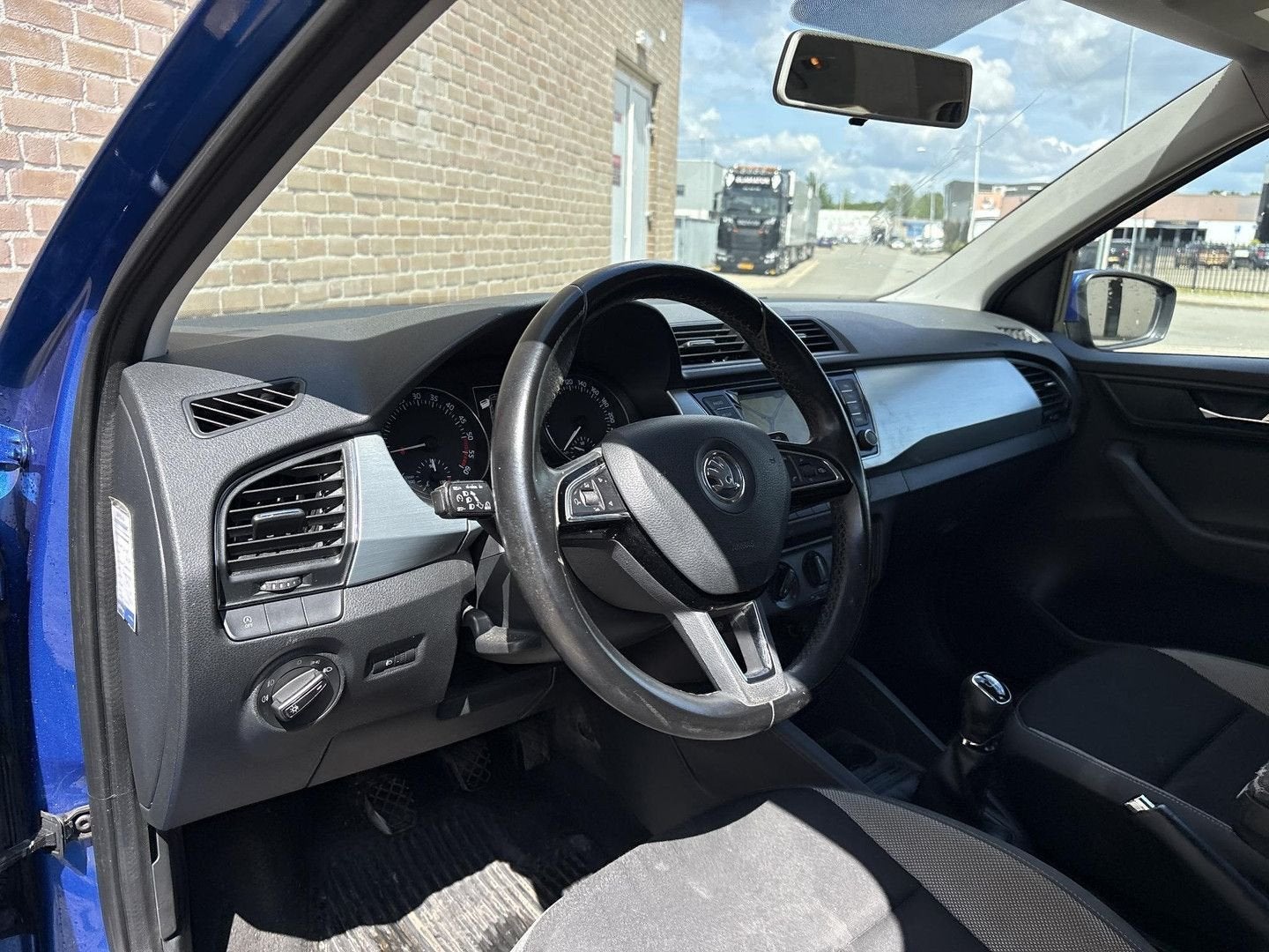 Skoda Fabia Combi 1.4 TDI Ambition Businessline | Airco | Cr, Parkeersensor, Zwart, Blauw, Bedrijf