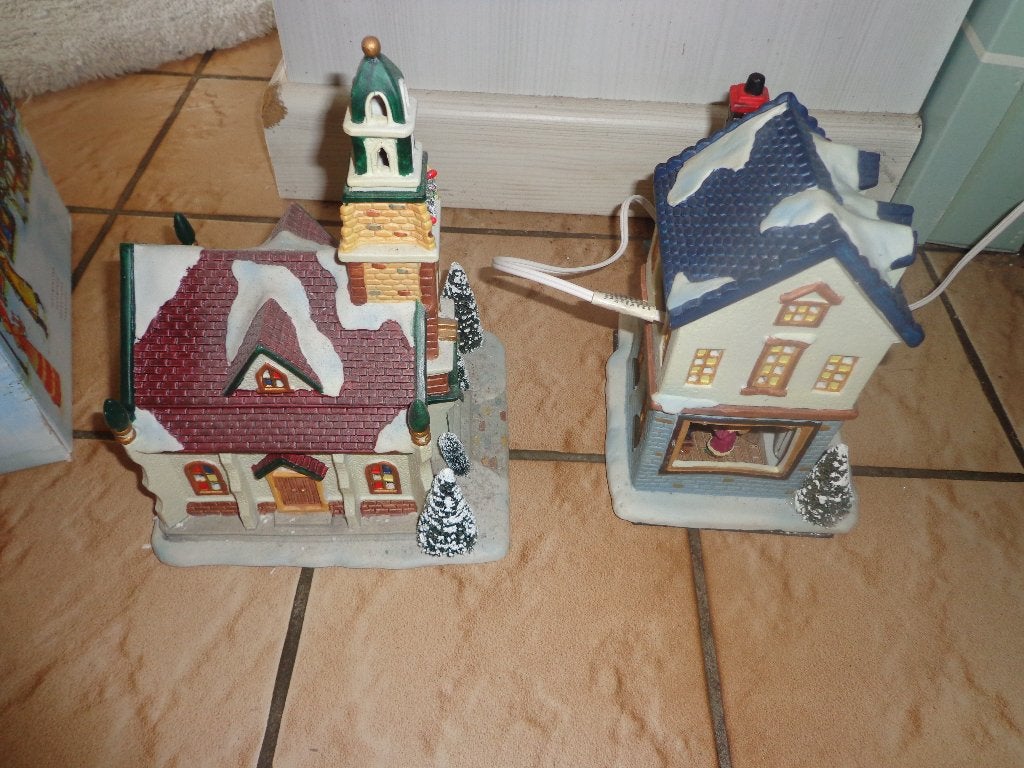 4 oude porceleinen huisjes dickensville, Diversen, Ophalen, Gebruikt