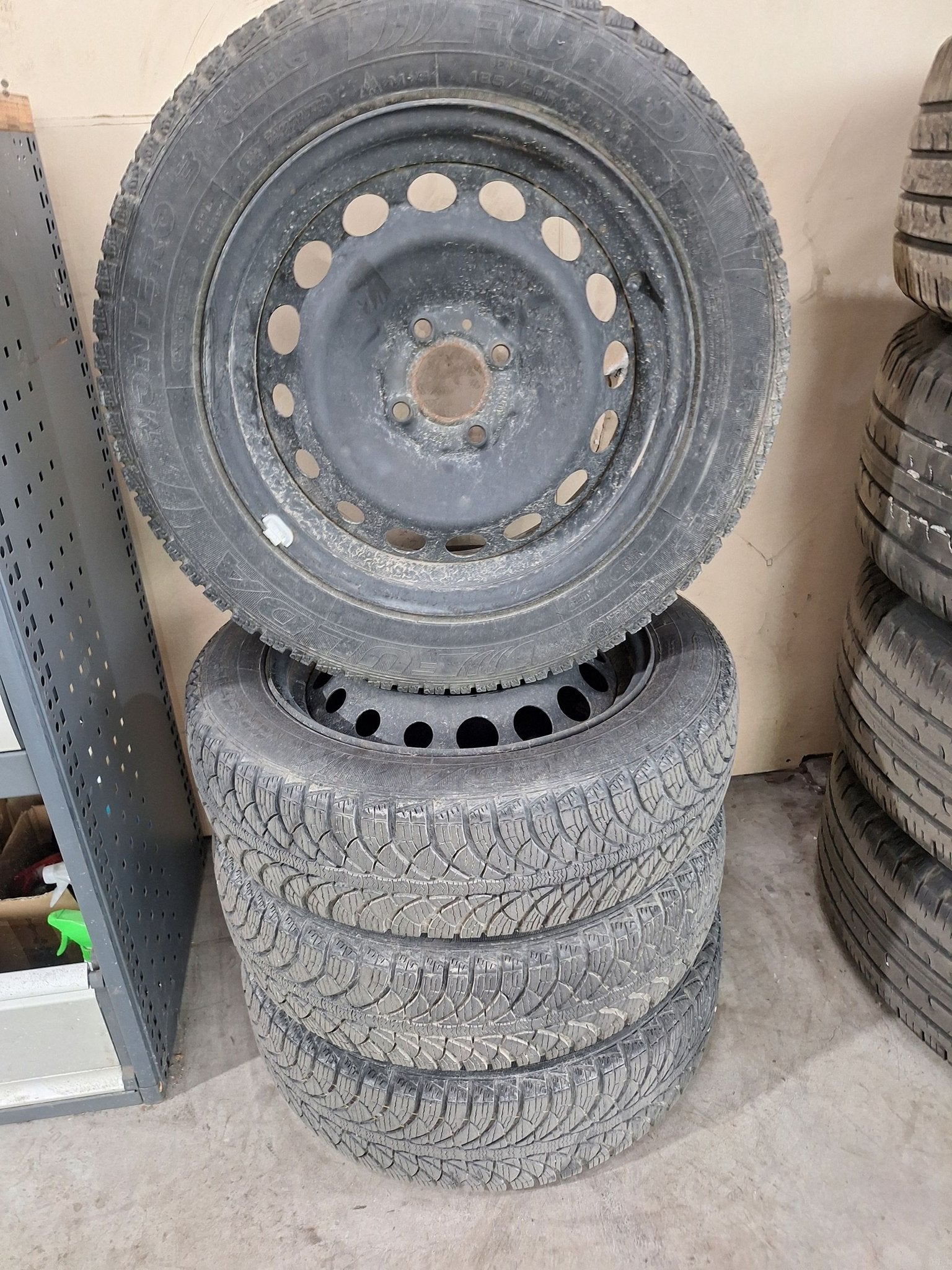 Renault Twingo Winterset 15 Inch Staal, Auto-onderdelen, Banden en Velgen, Ophalen, Gebruikt, 15 inch, -