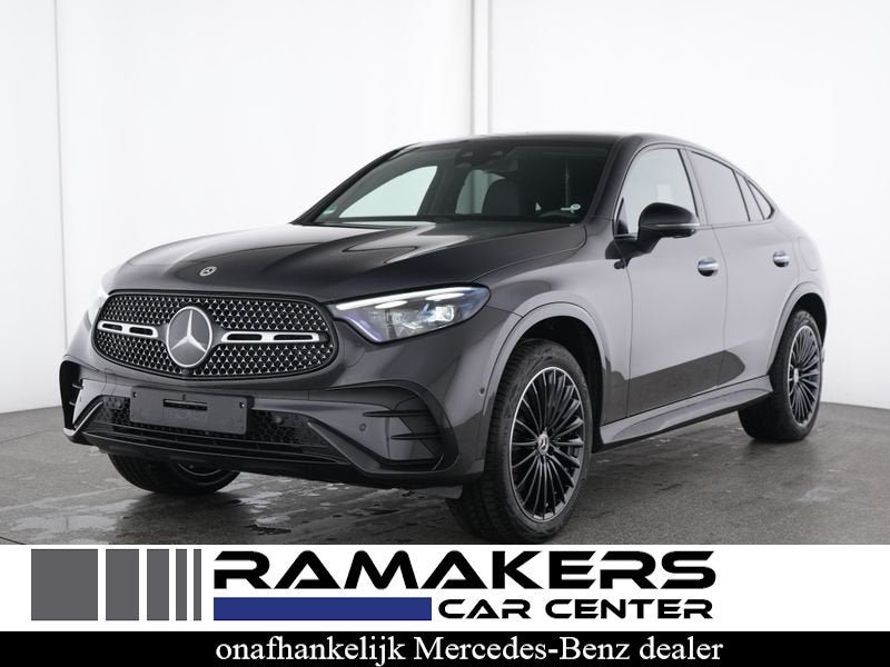 Mercedes-Benz GLC 300 e 4M Coupé AMG Night 20" PANO *BRUIN, Autos, Mercedes-Benz, Cuir, Argent ou Gris, Achat, Entreprise