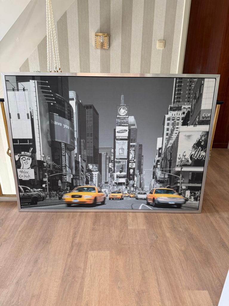 Grote IKEA wanddecoratie – Times Square, Huis en Inrichting, Ophalen, 140 cm, Meerkleurig, 100 cm