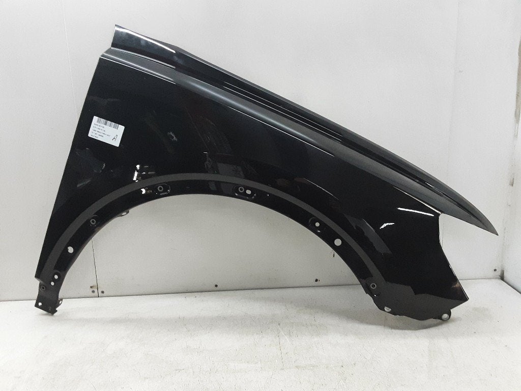 AILE AVANT DROITE Audi Q3 (F3B) (01-2018/06-2021), Auto-Union-Straße  1,
85057  Ingolstadt, DE, Garde-boue, Info@audi.de, Audi