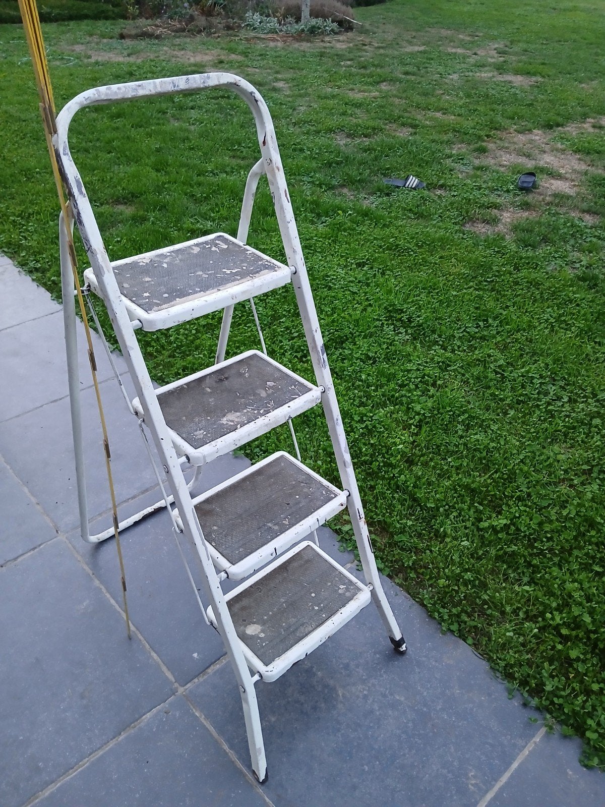 trapladder, met 4 treden, Pliable ou rétractable/escamotable, Moins de 2 mètres, Échelle, Enlèvement