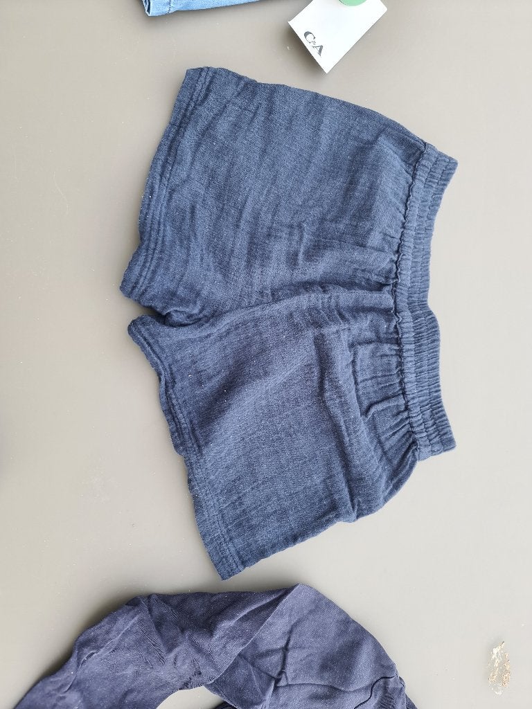 donker blauwe korte broek, Besties, 146, Kinderen en Baby's, Kinderkleding | Maat 146, Ophalen, Zo goed als nieuw, Broek