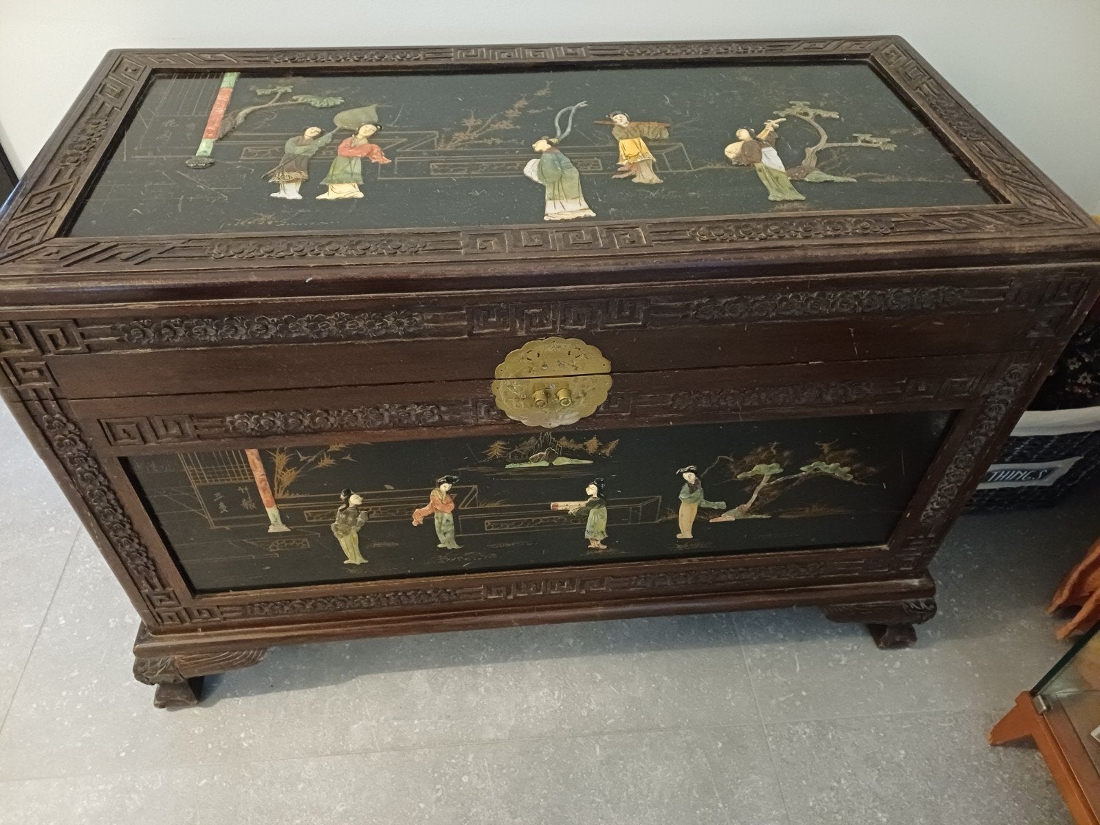 antieke chinese kist, Huis en Inrichting, Woonaccessoires | Kisten, Ophalen, 50 – 75, Gebruikt, 100 tot 150 cm