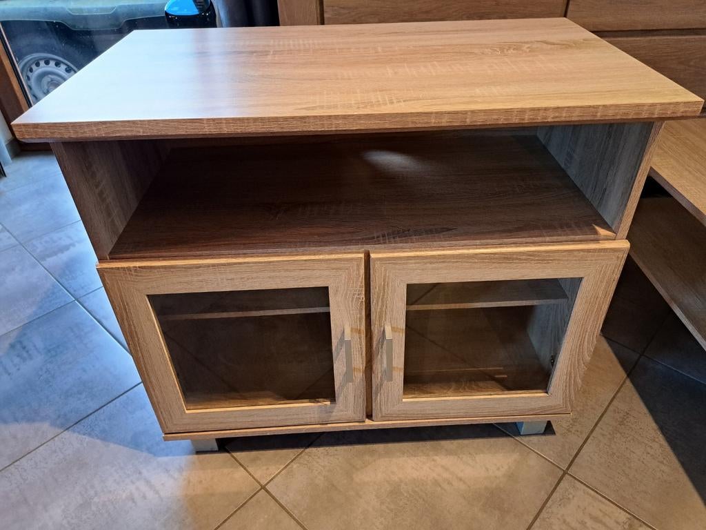 Tv-meubel met kleine woonkamertafel, Ophalen