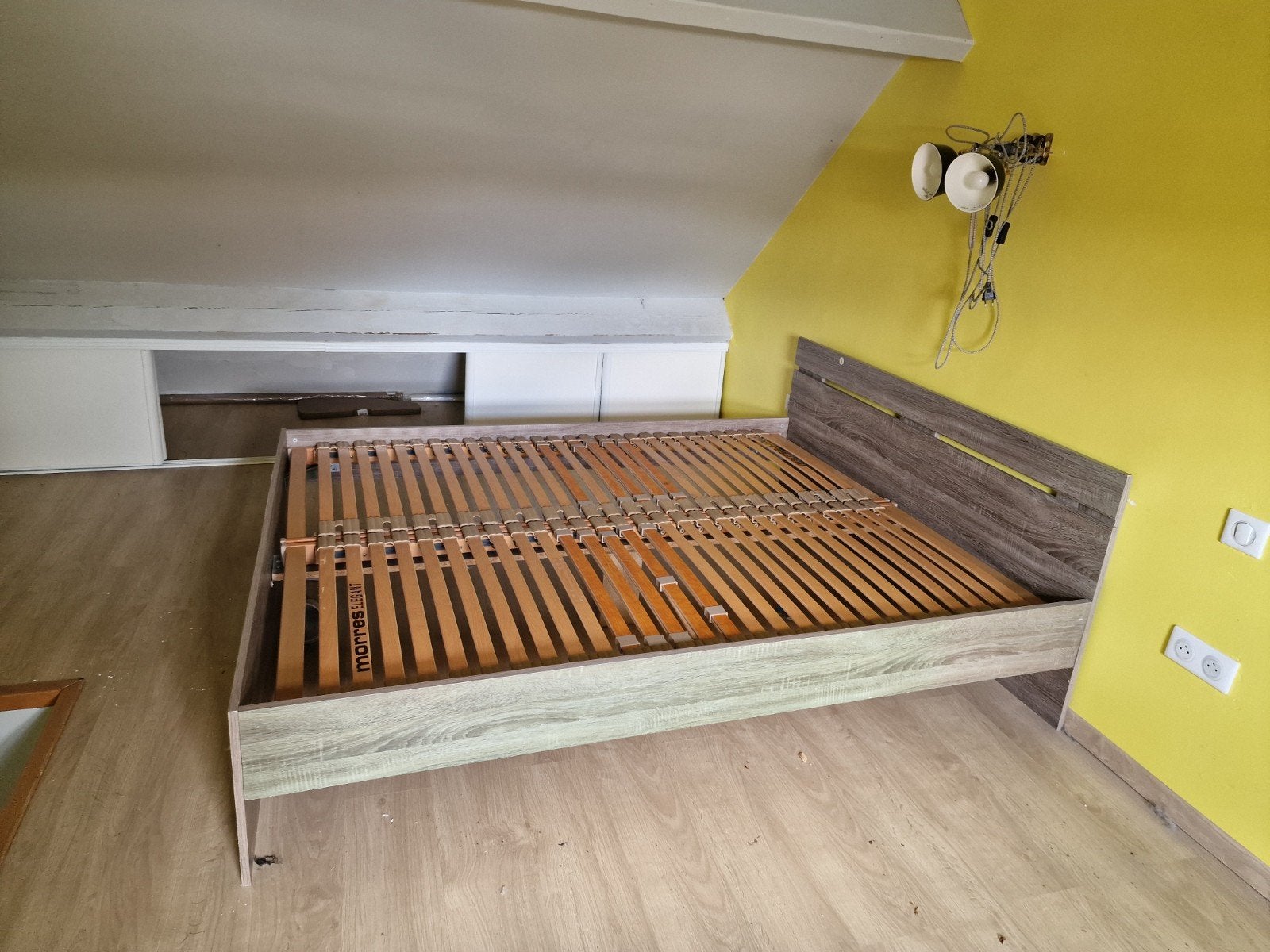 Lit 1m60 à démonter et venir chercher sur Zaventem, Maison & Meubles, Chambre à coucher | Chambres à coucher complètes, Enlèvement