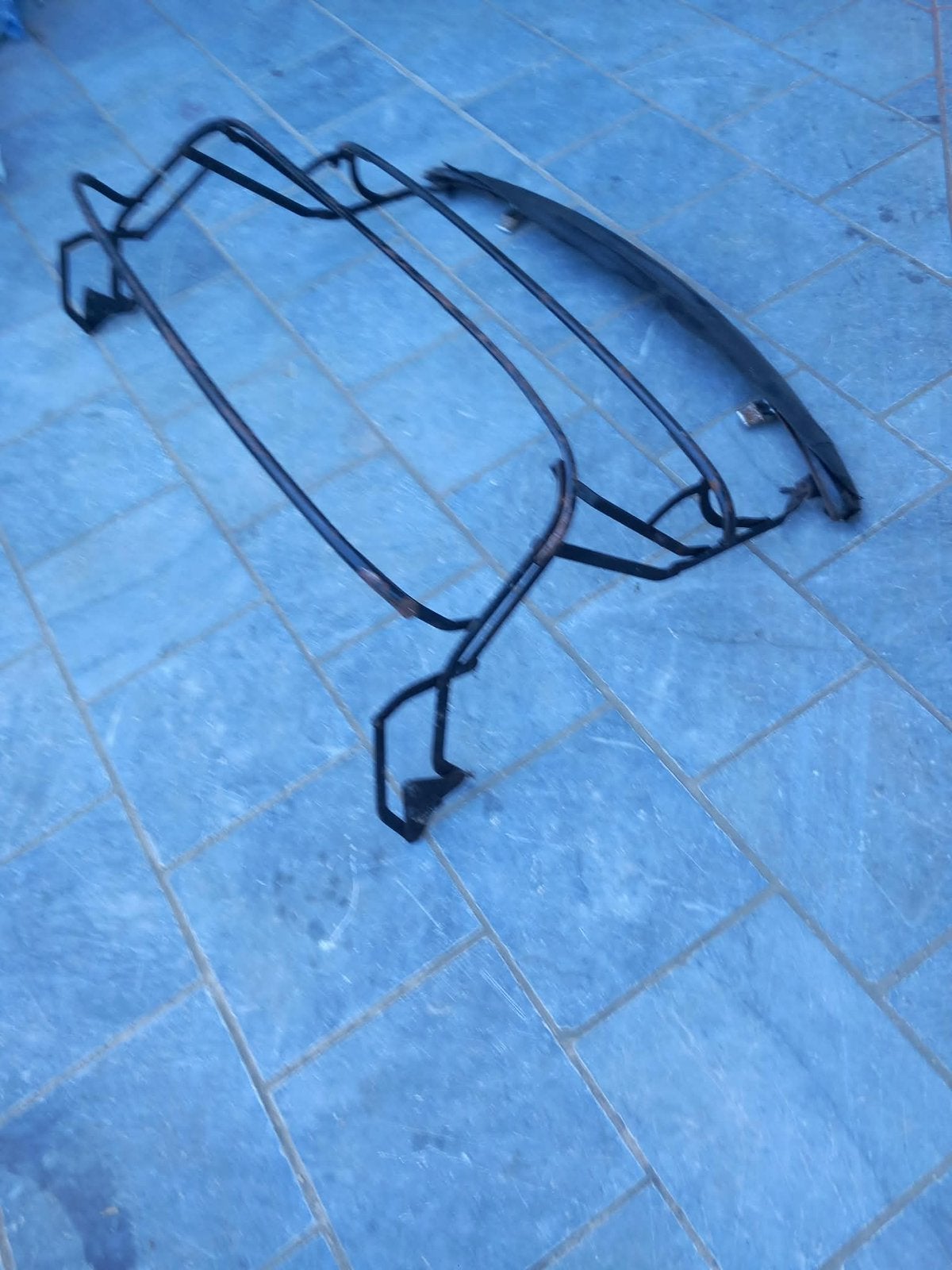 Armature pour toit MGB, Enlèvement, Neuf, MG, Capot moteur