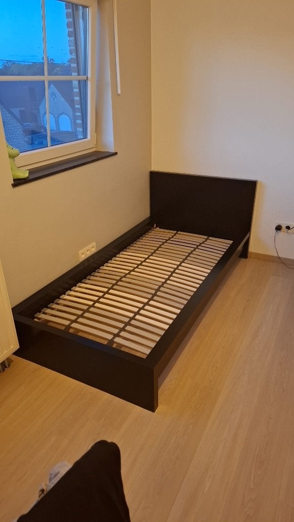 Bed 90 x 200 cm Gratis Ikea MALM (Zonder lattoflex), Huis en Inrichting, Ophalen, Gebruikt, 90 cm, Eenpersoons