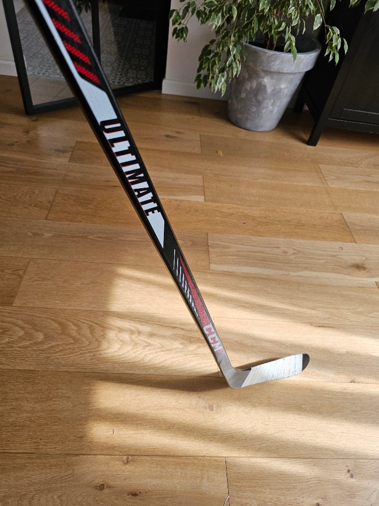 CCM Ultimate IJshockeystick, Sport en Fitness, IJshockey, Ophalen, Zo goed als nieuw, Stick