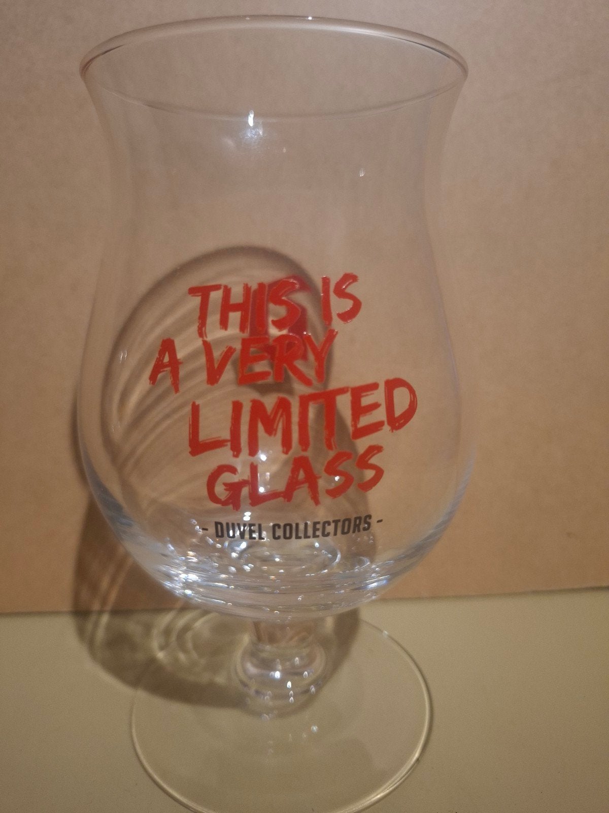 duvel glas This is a very limited glass, Collections, Marques de bière, Enlèvement ou Envoi, Duvel