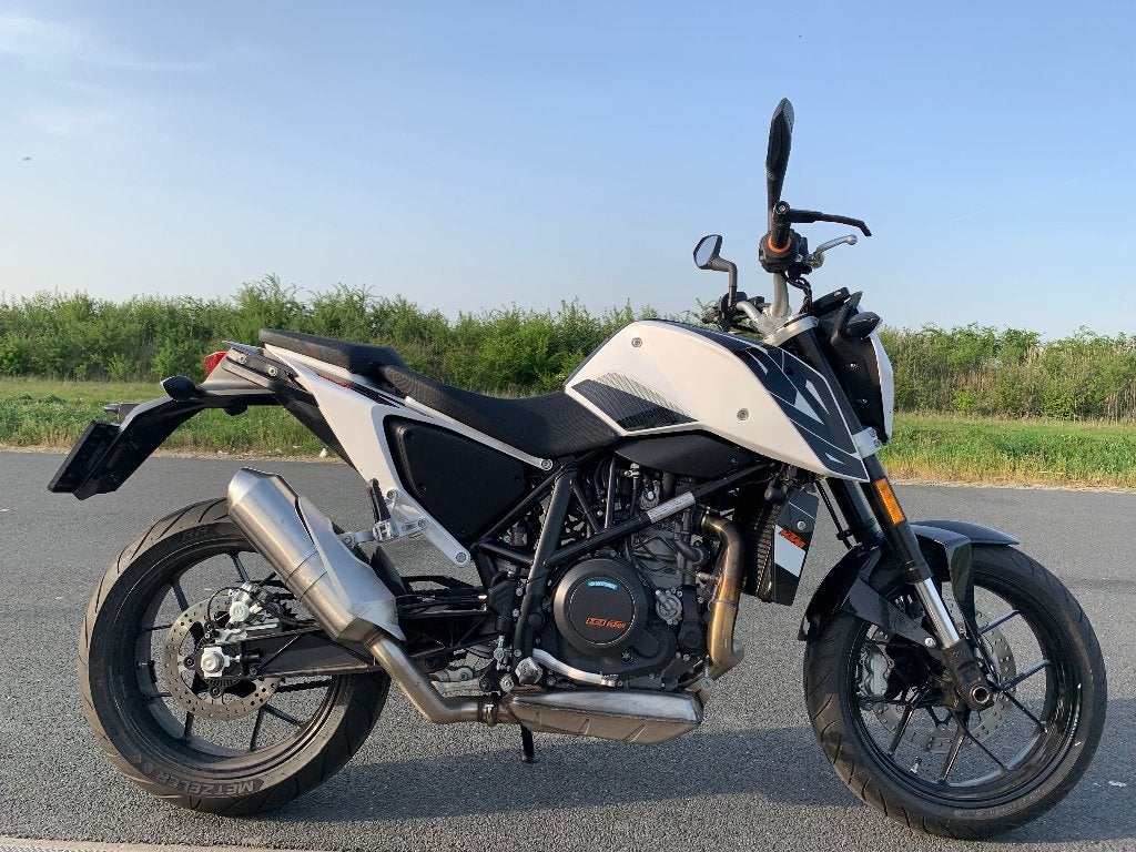 Ktm duke 690 white (weinig km's) 2018, Motoren, Occasion, Motorrijbewijs A, Particulier, ABS