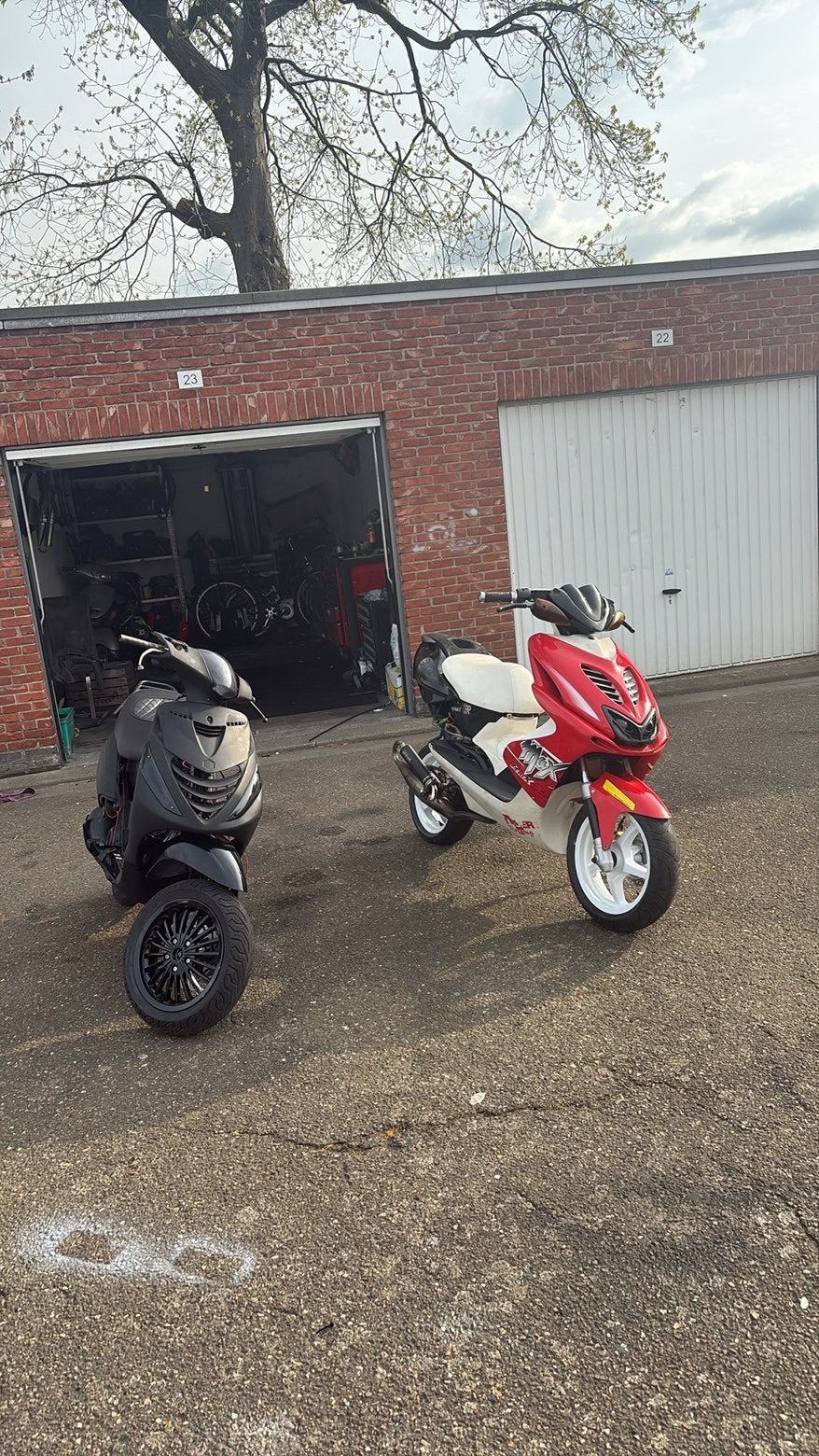 Zip 70 cc b klasse, Vélos & Vélomoteurs, Enlèvement, Comme neuf