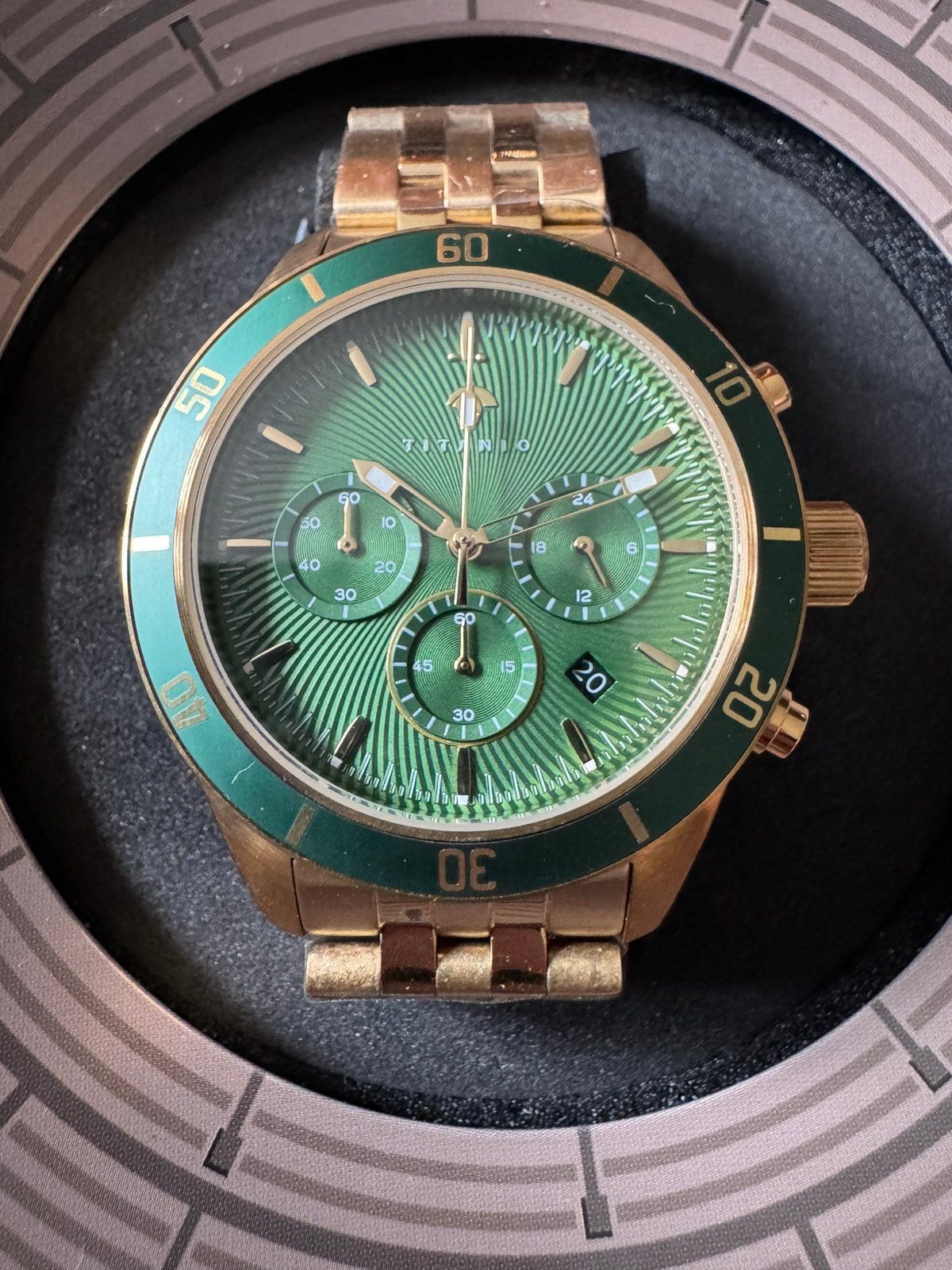 Nieuw Titanio Agrippa Herenhorloge, Handtassen en Accessoires, Ophalen of Verzenden, Zo goed als nieuw