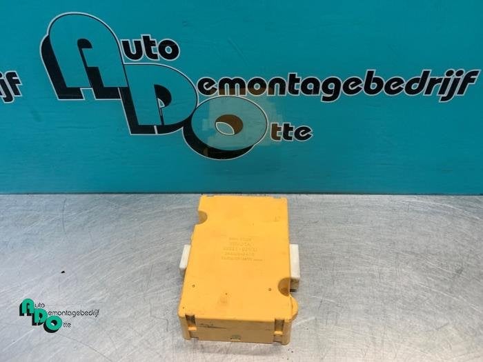 Comfort Module van een Lexus IS 200 (IS 200 99-), Gebruikt, -, -, -