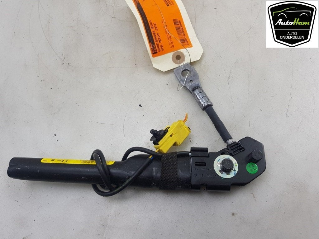 CEINTURE TENSIONNEUR AVANT DROIT Opel Meriva (|39050200|), Utilisé, Opel