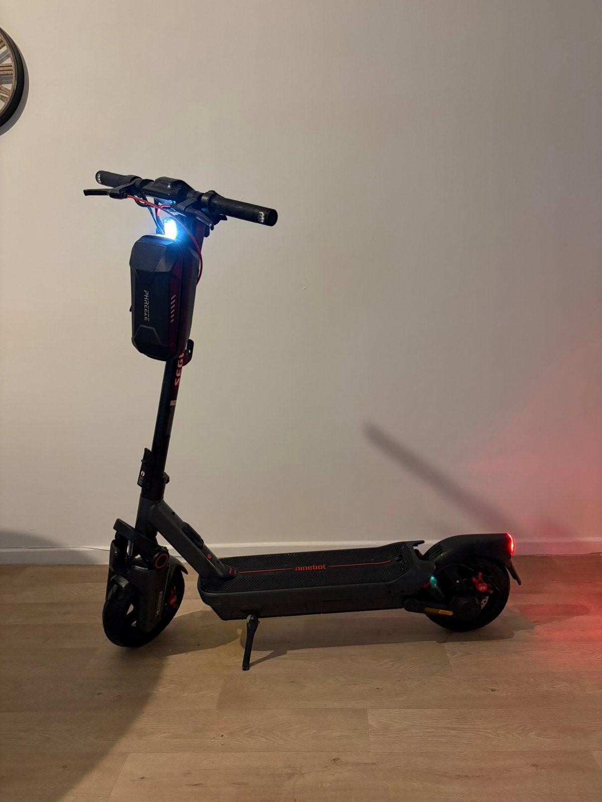 Ninebot-G3 Max. 4 maand oud, Ophalen, Zo goed als nieuw, Elektrische step (E-scooter)