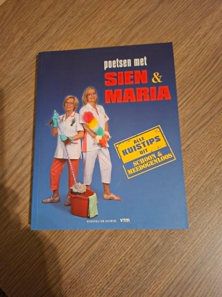 Poetsen met Sien & Maria, Boeken, Overige Boeken, Zo goed als nieuw, Ophalen of Verzenden