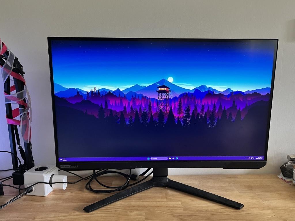 SAMSUNG G5 G50A 27" monitor, Informatique & Logiciels, Gaming, IPS, 1 à 2 ms, 151 à 200 Hz