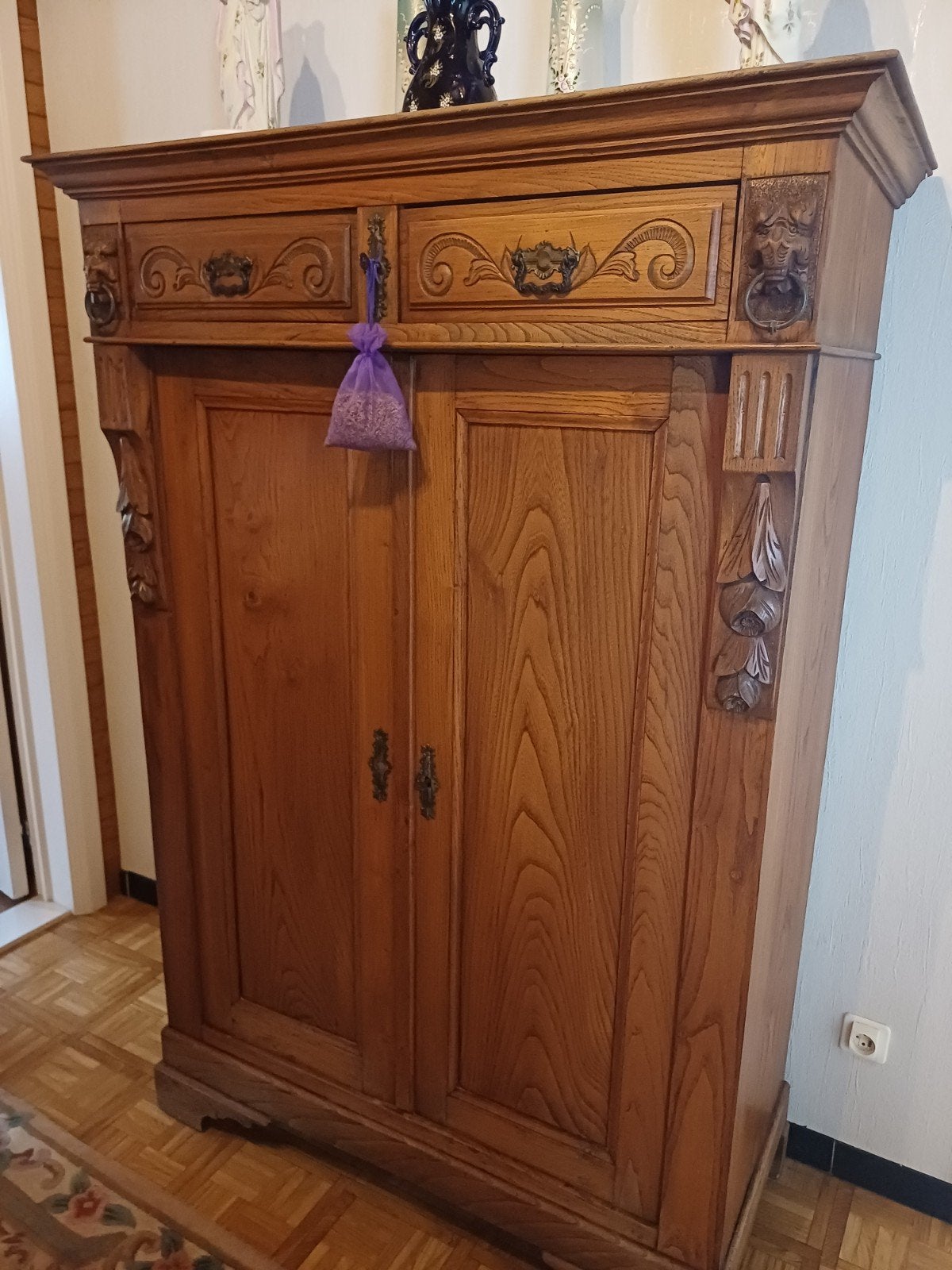 antieke kast, Ophalen