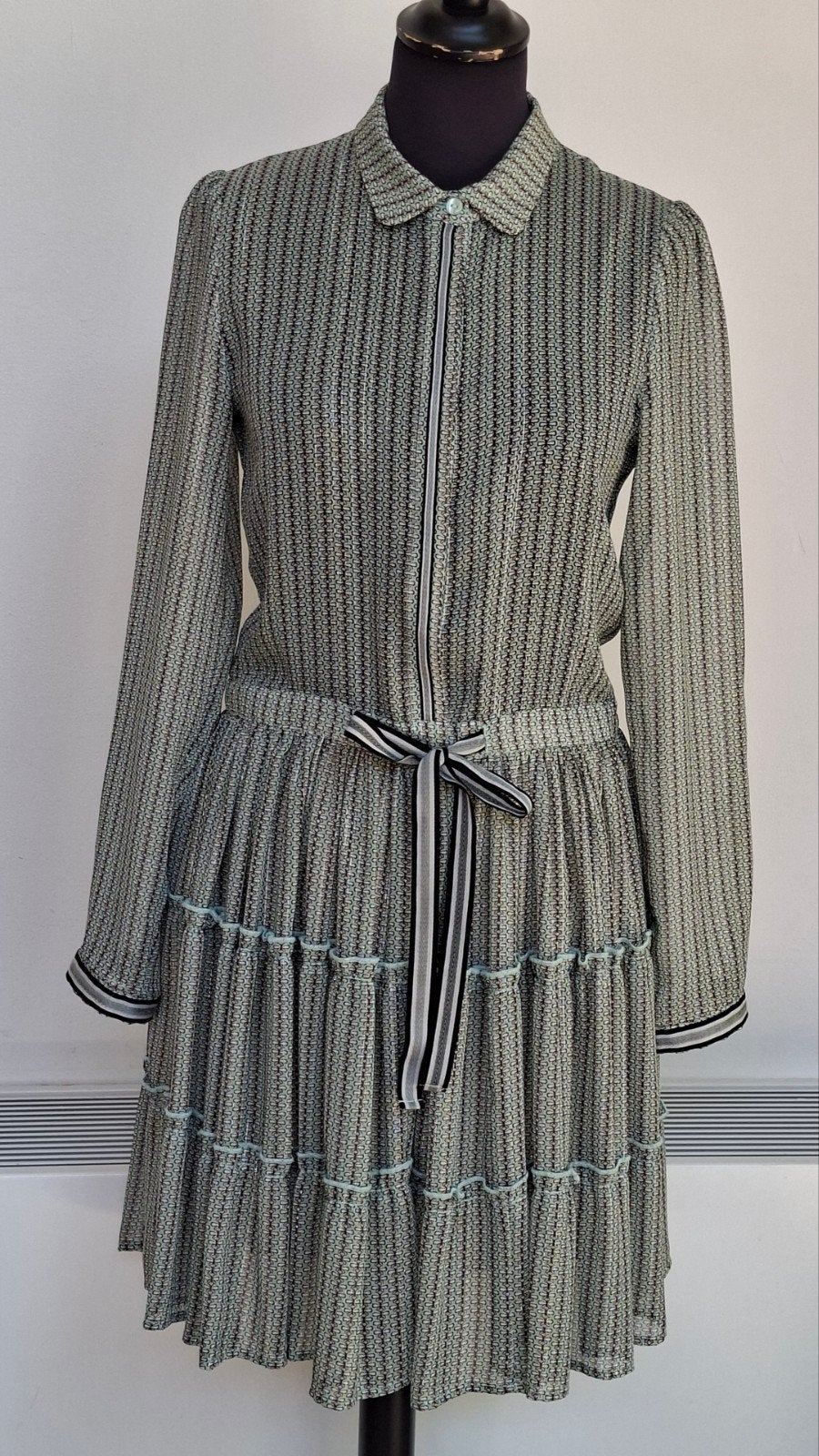 CAPTEUR DE RÊVES. (NOUVEAU +/_ 335€), Vêtements | Femmes, Robes, Enlèvement ou Envoi, Taille 36 (S)