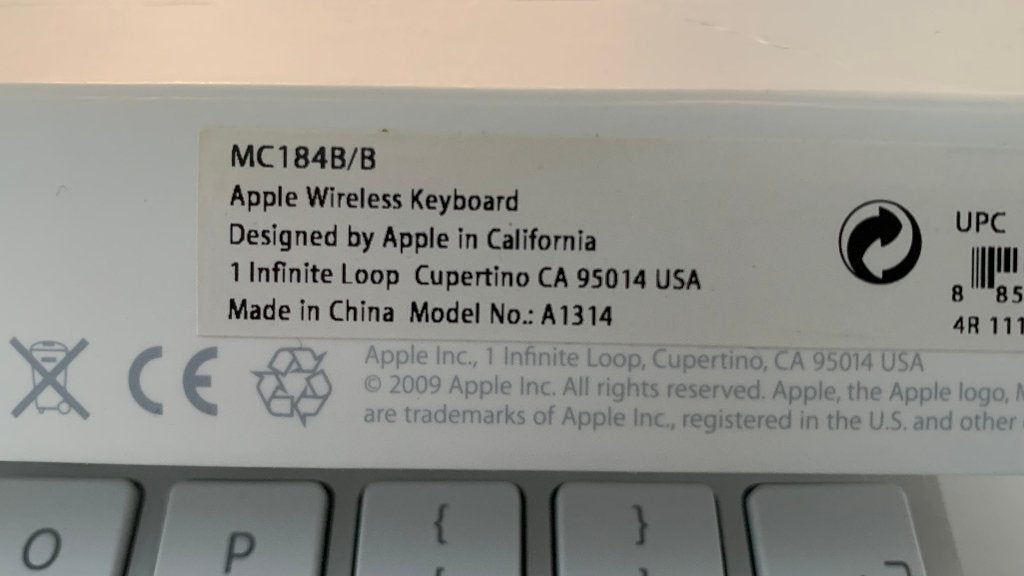 Apple A1314 Wireless Keyboard (MC184B/B), Comme neuf, Enlèvement, Qwerty, Apple