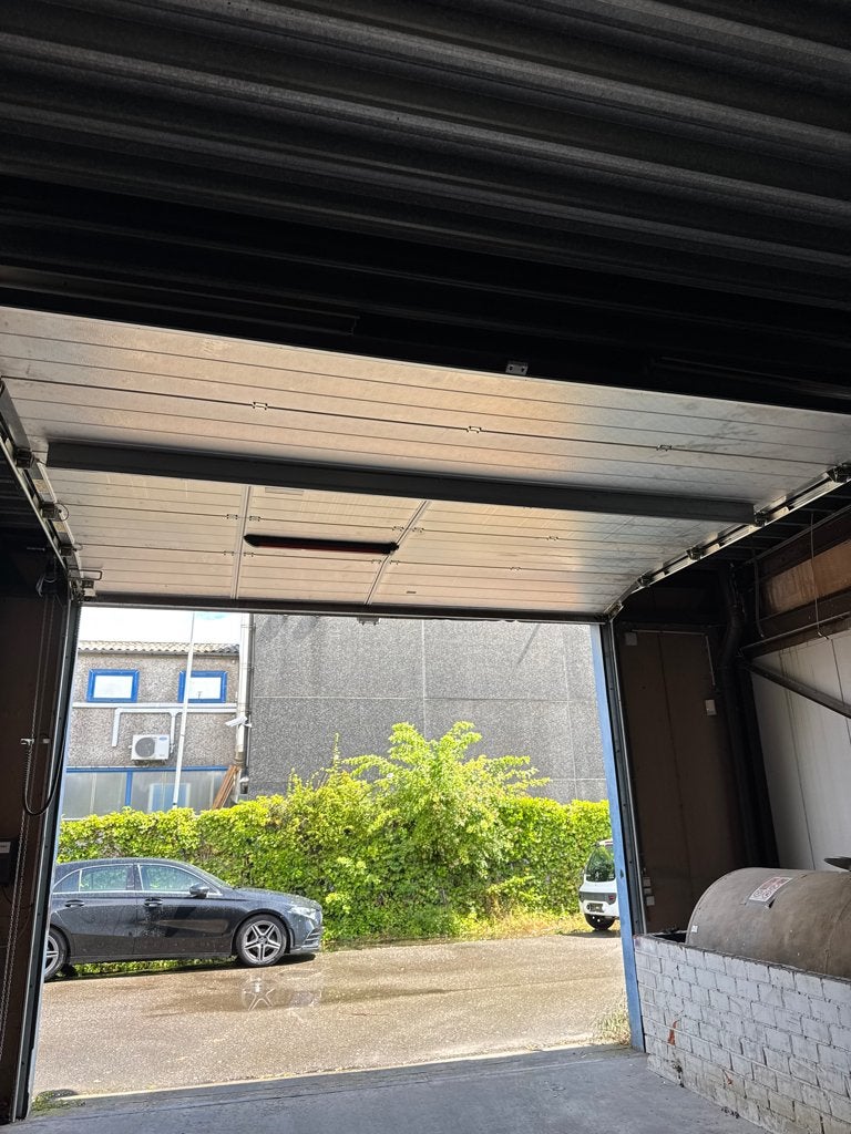 Elektrische sectionaalpoort Nassau – 4160 x 3300 mm, Ophalen, Gebruikt