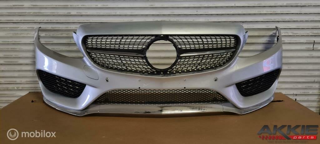 Mercedes C43 amg bumper pre facelift W205 voorbumper, Auto-onderdelen, Gebruikt, Voor, Mercedes-Benz, Ophalen of Verzenden