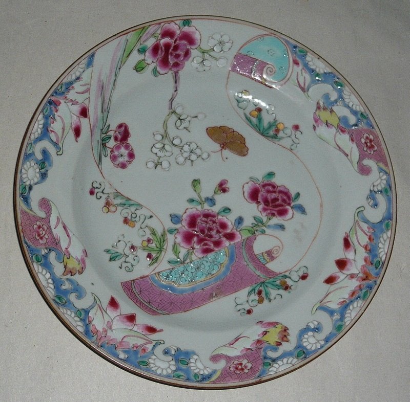BORD CANTONEES PORSELEIN FAMILLE ROSE CA 1750 -DIAMETER 22,5, Ophalen of Verzenden