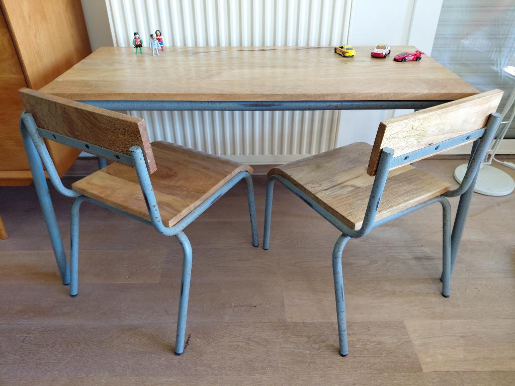 KidsDepot kindertafeltje en 2 kinderstoeltjes, blauw-grijs, Kinderen en Baby's, Kinderkamer | Tafels en Stoelen, Ophalen, Zo goed als nieuw