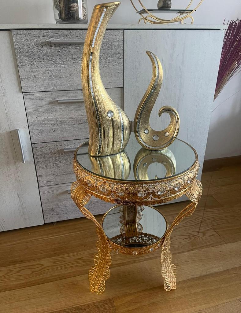 Table orientale, Enlèvement, Comme neuf