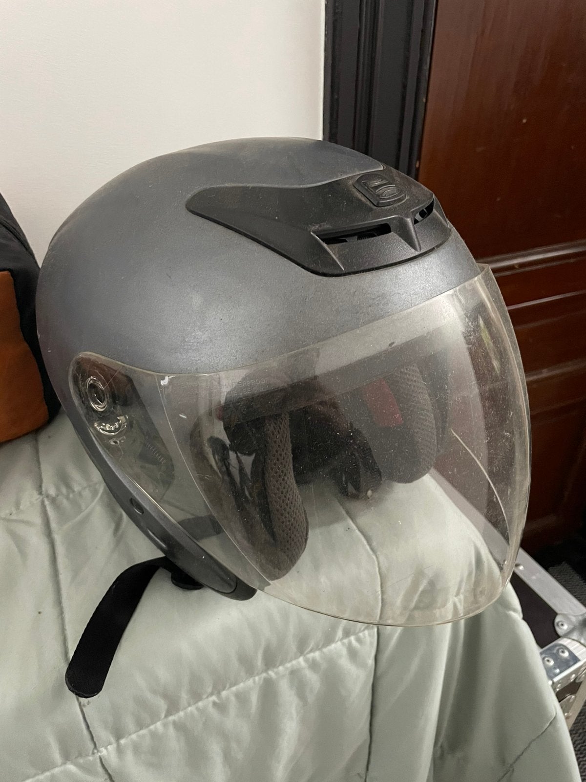 Helm, Fietsen en Brommers, Ophalen of Verzenden, Zo goed als nieuw