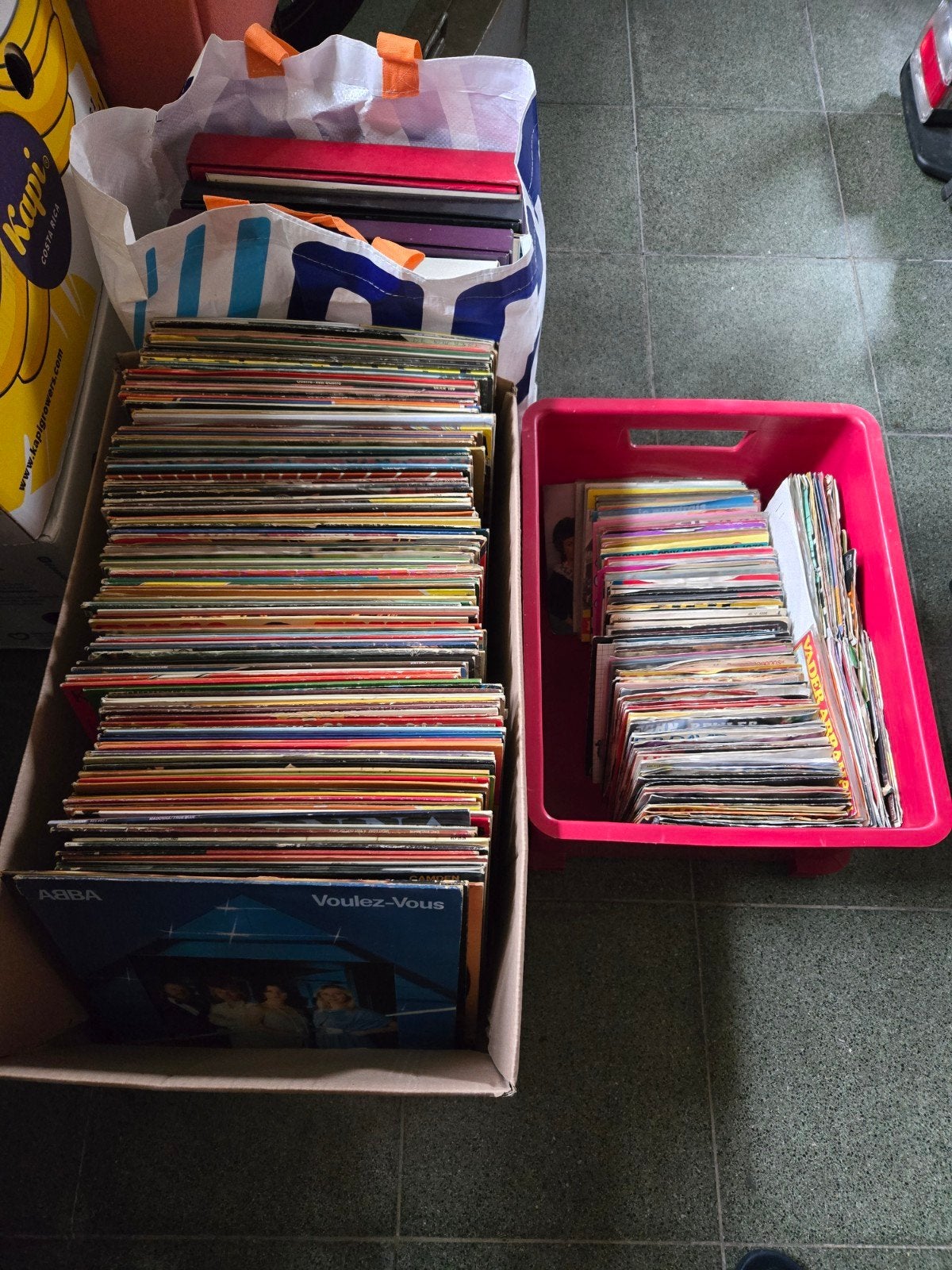 150 Lp's langspeelplaten en 100 tal singles volledig lot, CD & DVD, Vinyles | Musiques de film & Bandes son, Enlèvement