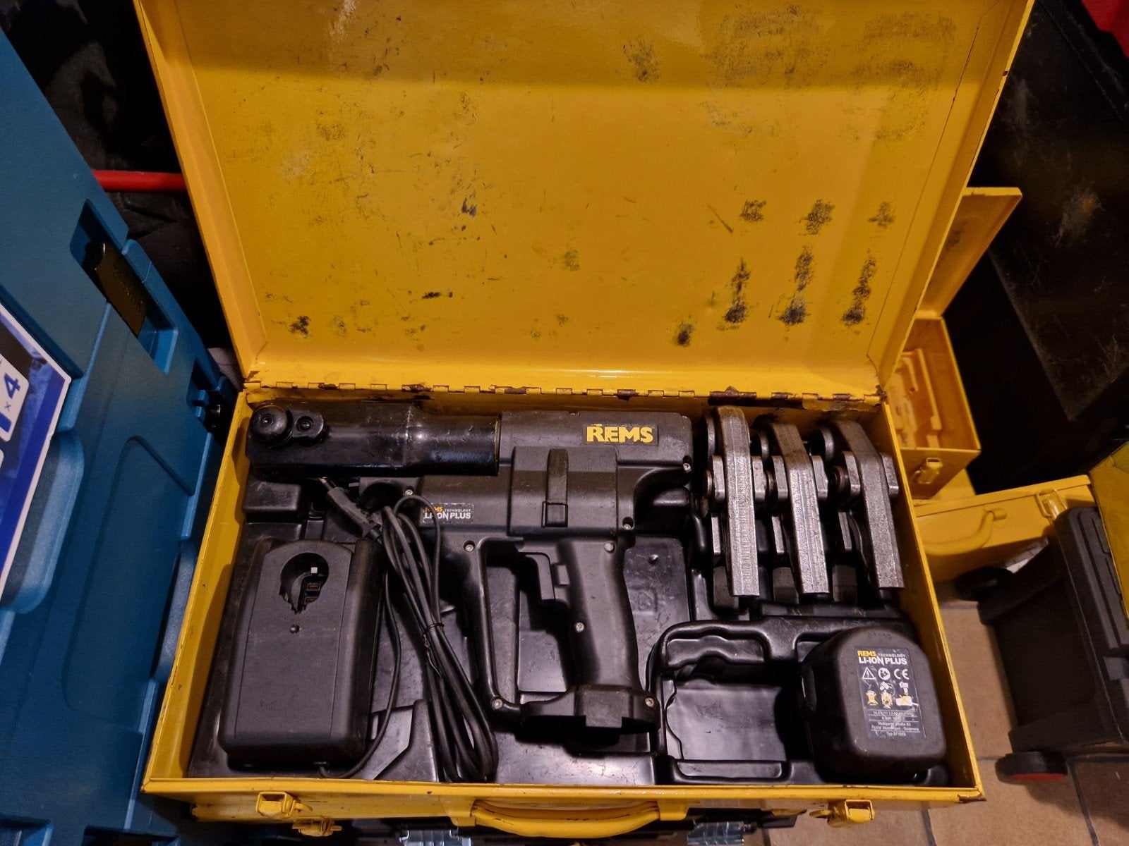 sertisseuse rems + 3x mâchoire, Enlèvement, Utilisé, Autres types, Autres marques