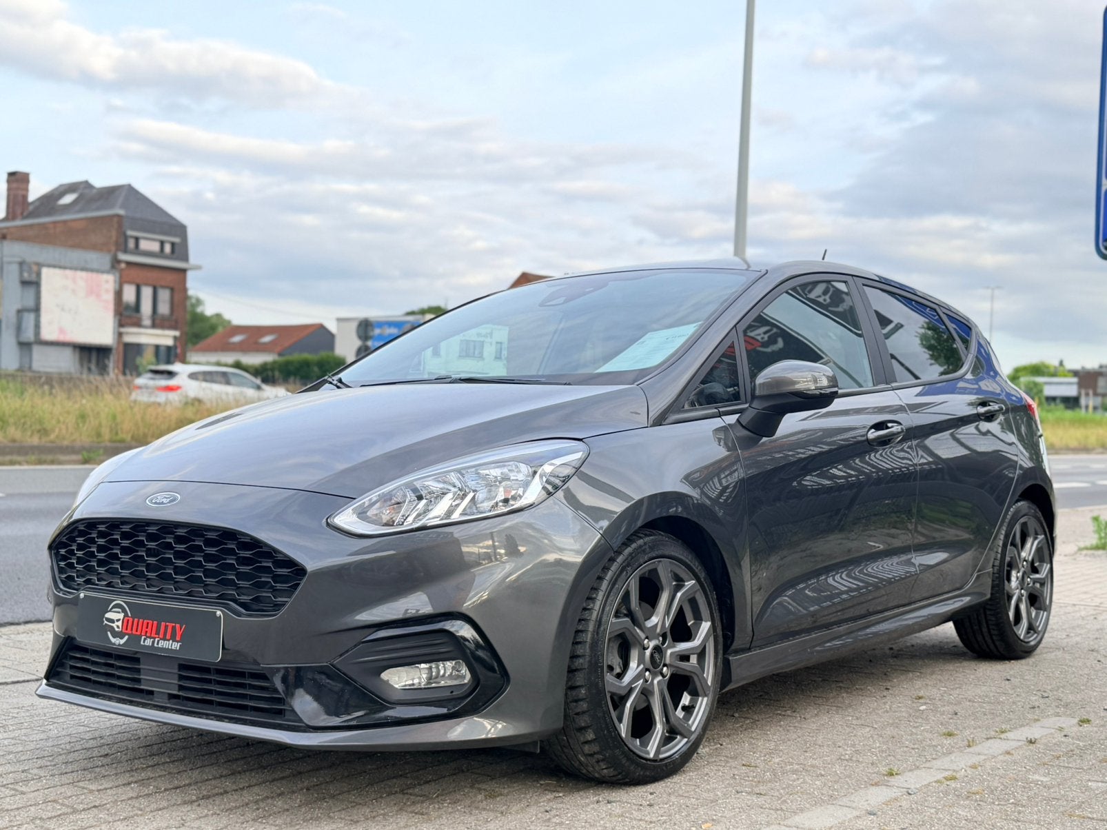 Ford Fiesta ST-LINE 2018 105dkm Automaat Camera Full Option, Auto's, Ford, Testrit aan huis, Euro 6, Leder en Stof, Bedrijf