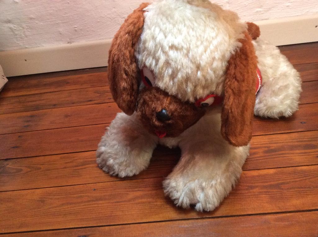 Vintage hond, Kinderen en Baby's, Speelgoed | Knuffels en Pluche, Ophalen, Hond