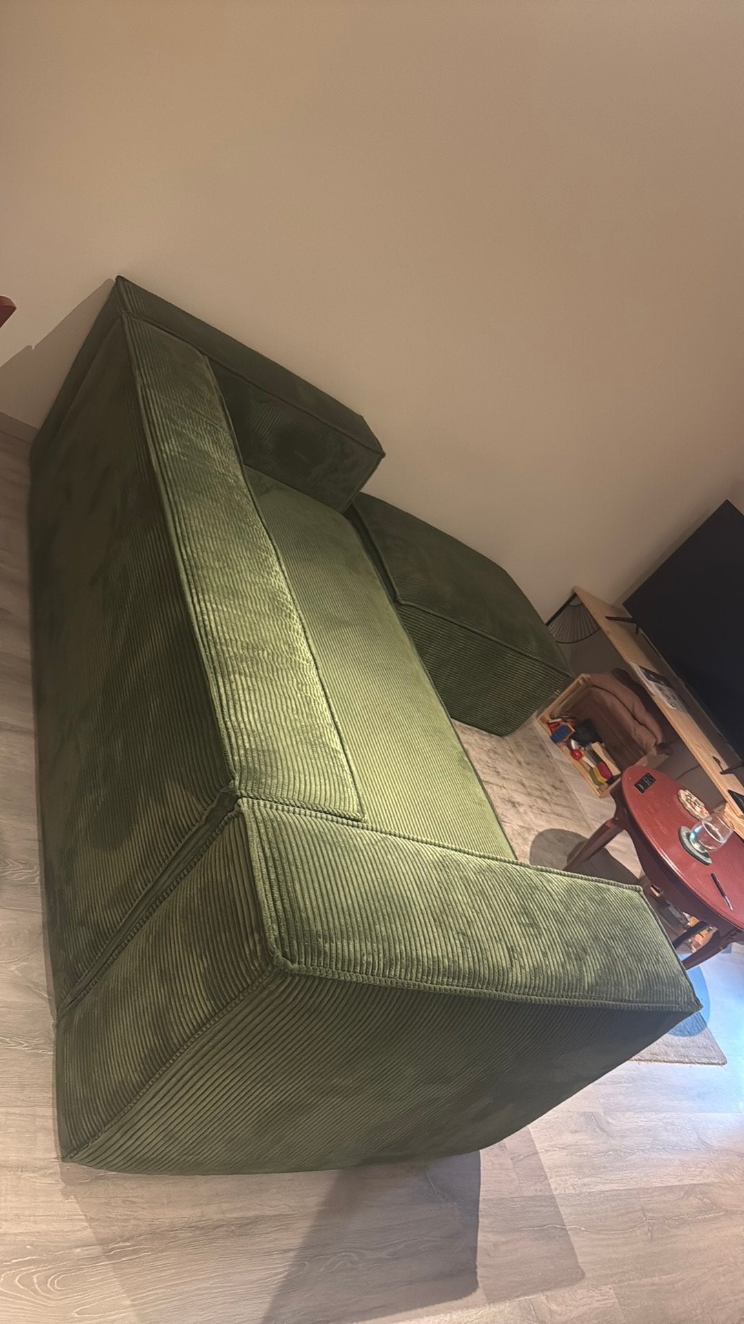 Kave geribbelde zetel met poef, Huis en Inrichting, Ophalen, Gebruikt, 100 tot 125 cm, Driepersoons