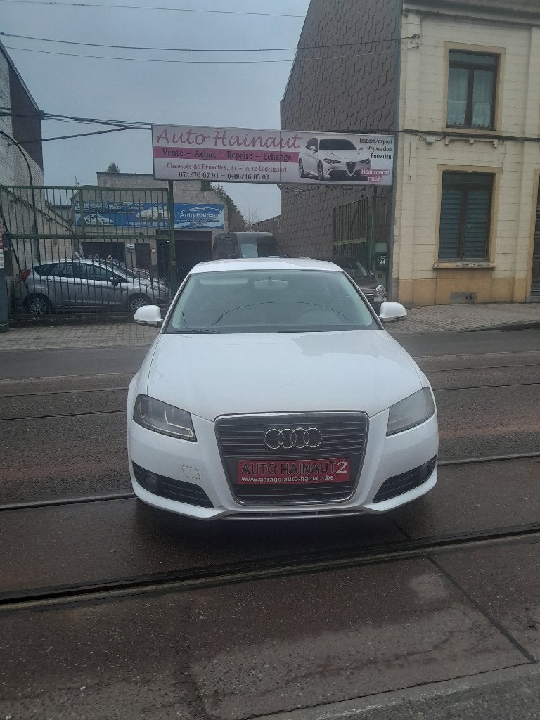 AUDI A3 1600CC DIESEL 2010, Autos, Cuir, https://public.car-pass.be/vhr/807f5316-2cbd-4c35-9ee2-35d8eddf8aaf, Entreprise, Boîte manuelle