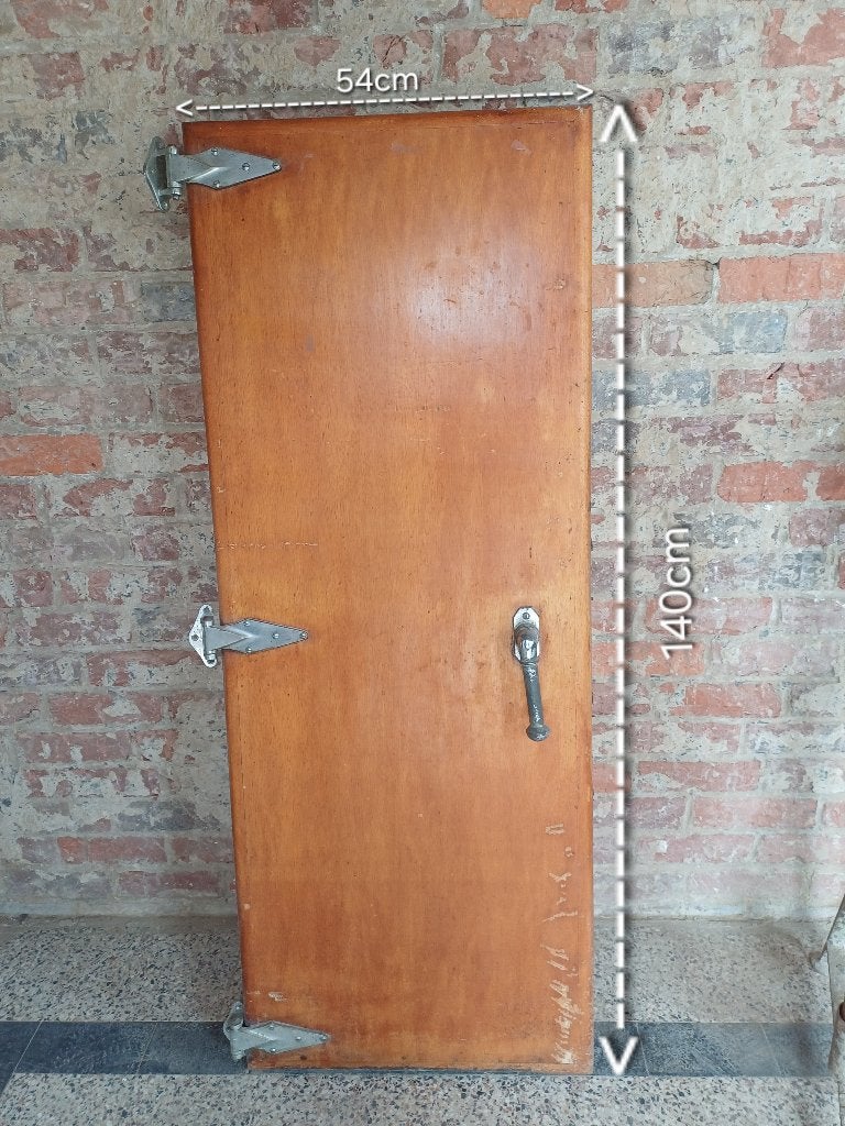 Ancienne porte de chambre froide, Enlèvement, Utilisé