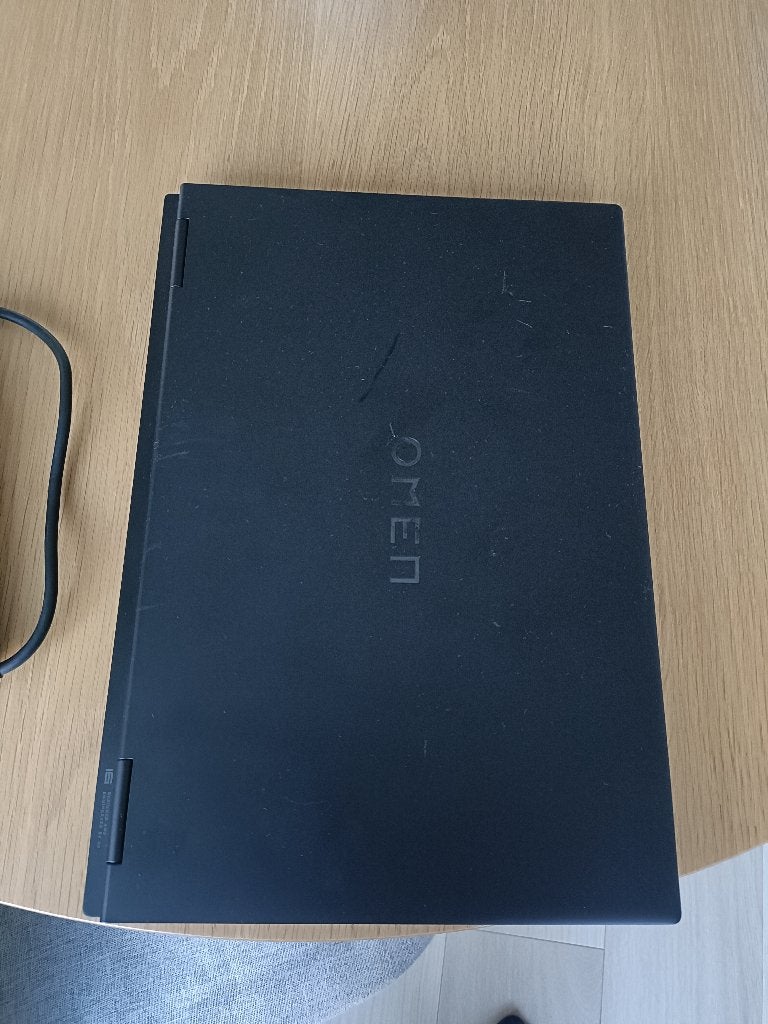 Kapotte laptop, Computers en Software, Ophalen, Niet werkend