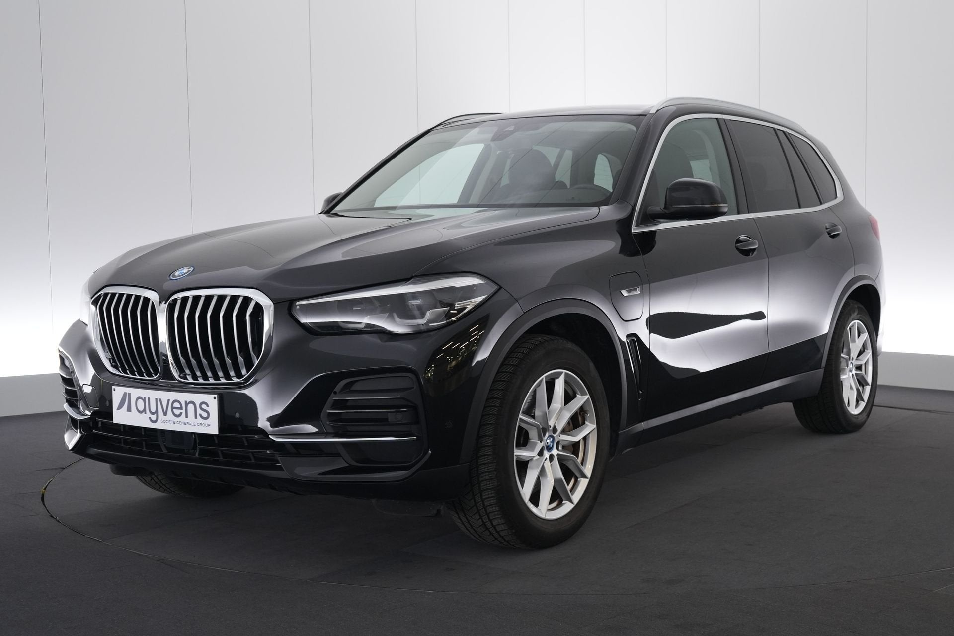 (2BVF302) BMW X5, Automaat, Gebruikt, 27 g/km, Zwart