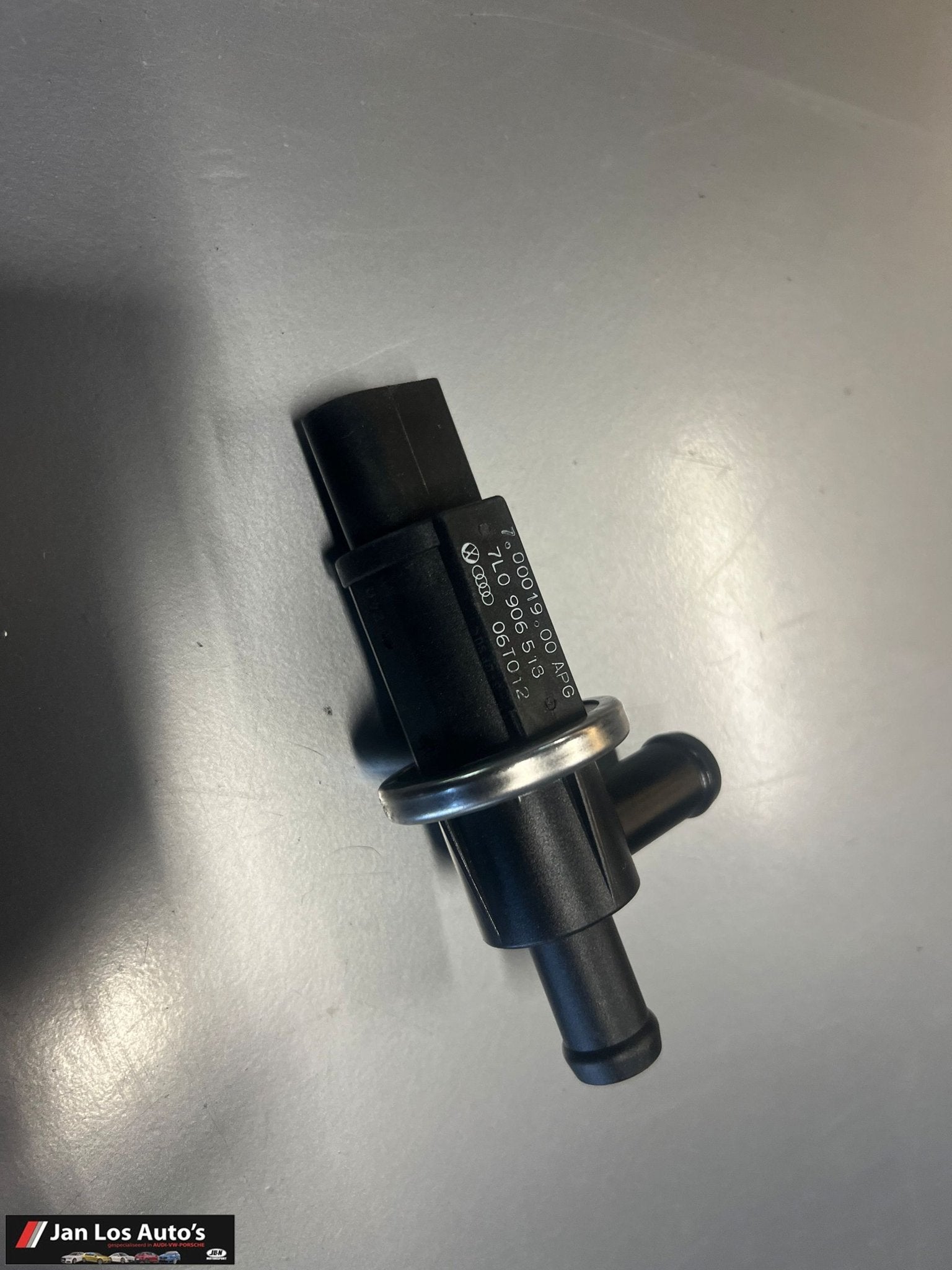 Audi vacuumklep 7L0 906 518 solenoid valve egr A8 cayenne, Gebruikt, -, -, -