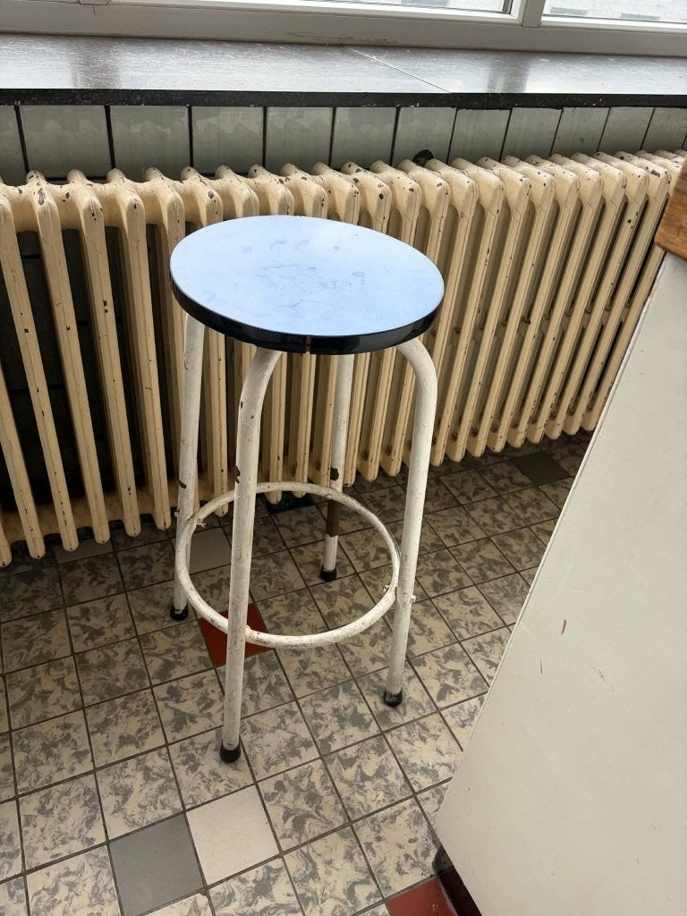 Tabourets hauts, Enlèvement, Utilisé, Bois
